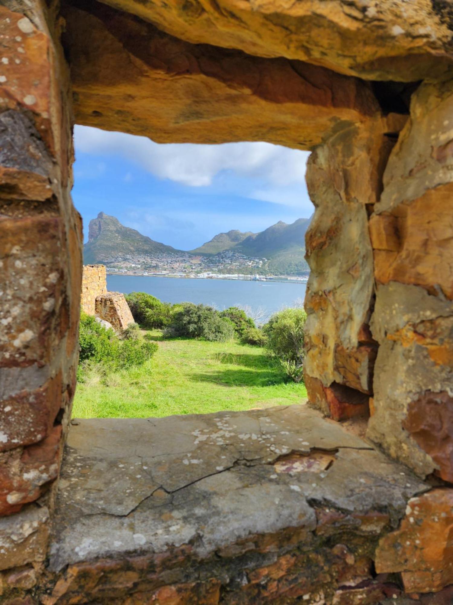 Boulders Blue Bed And Breakfast Simonʼs Town Exteriör bild