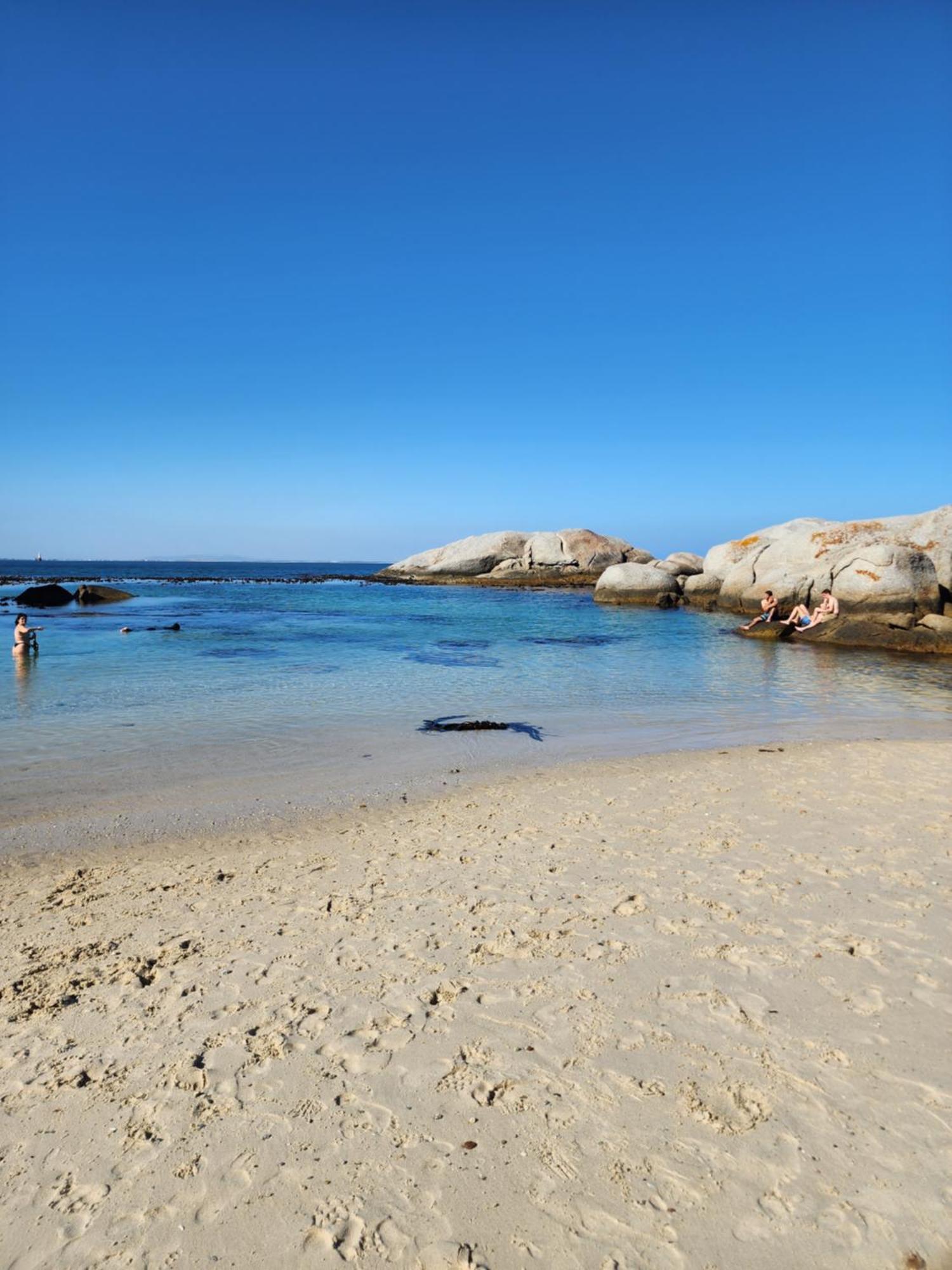 Boulders Blue Bed And Breakfast Simonʼs Town Exteriör bild